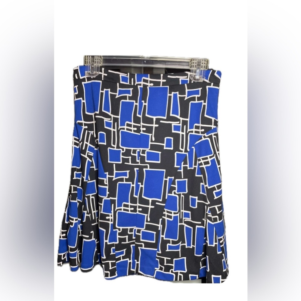 DKNY Women’s geometric skirt | black and blue | size small